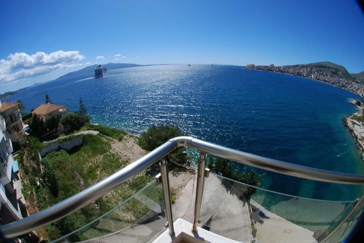 Azzura Flats Appartamento Sarandë Esterno foto